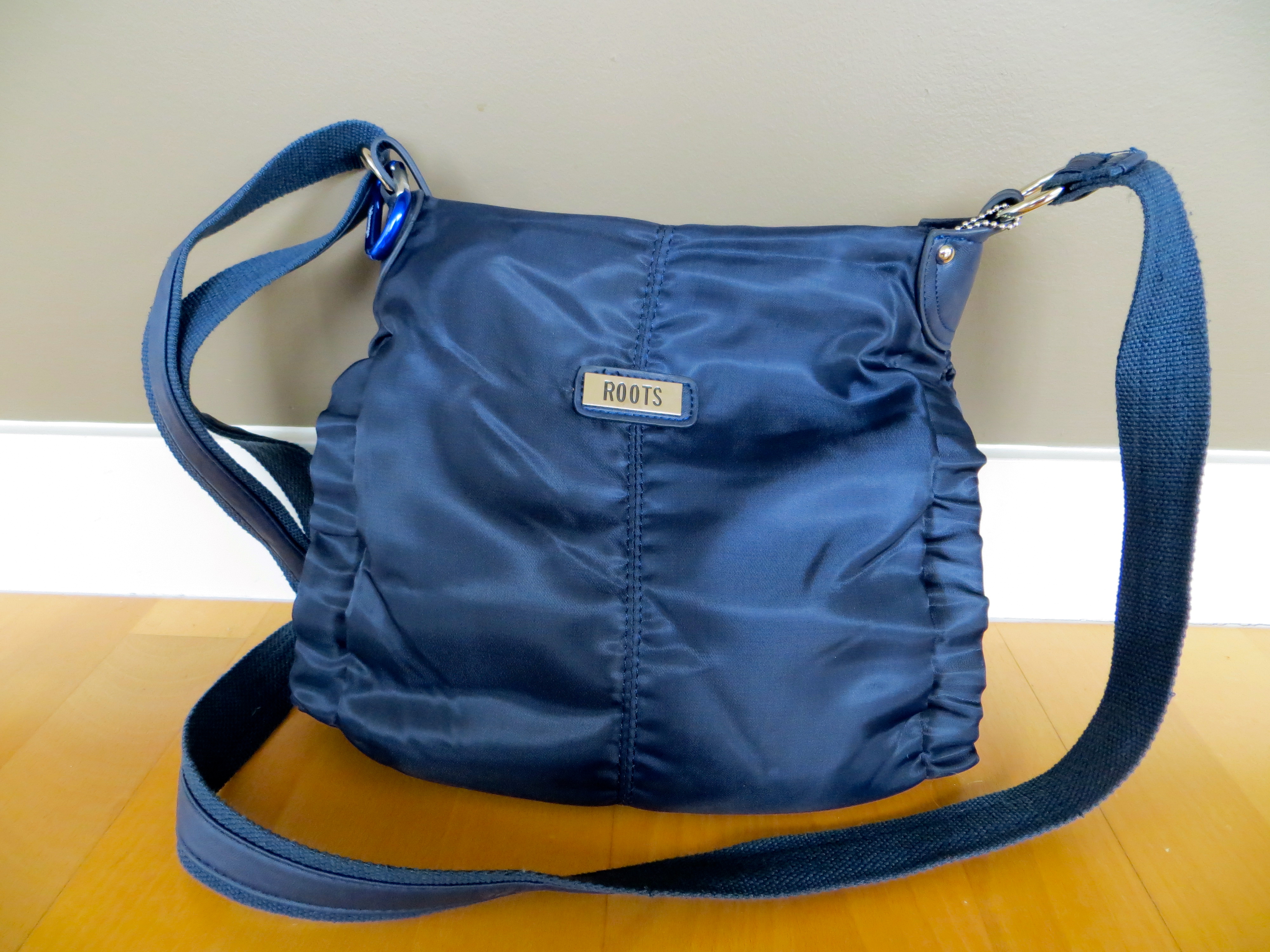 Travelon Anti-Theft Heritage Crossbody Bag RFID Slash Resistant Travel Purse  New | eBay